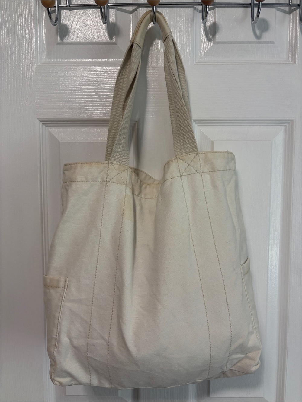 Abercrombie & Fitch Cream Tote with Brown Moose Patch - Picture 2 of 2